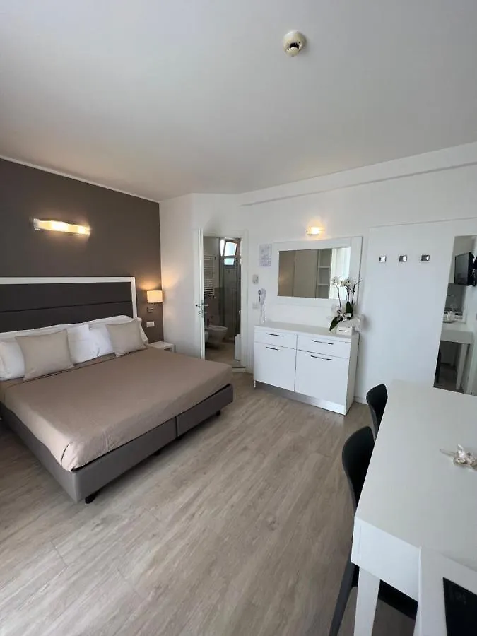 Apparthotel Ardea Riccione 0*,  Italy