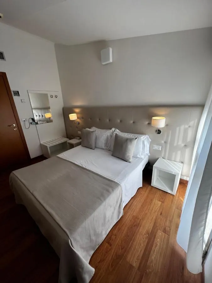 Apparthotel Ardea Riccione 0*,
